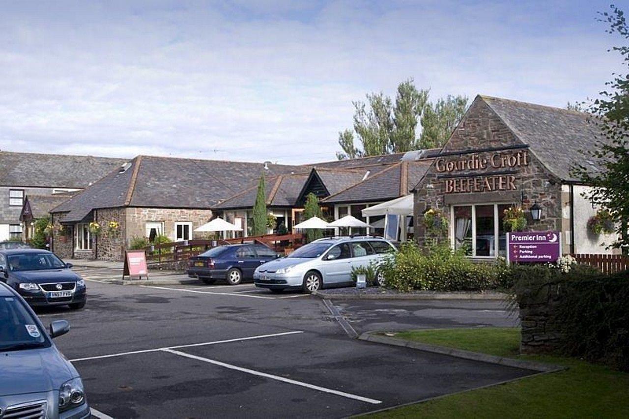 Premier Inn Dundee West Ngoại thất bức ảnh